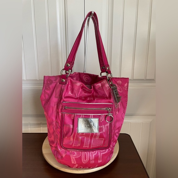 Coach Handbags - COACH Poppy Story Patch Bella Graffiti Glam Pink